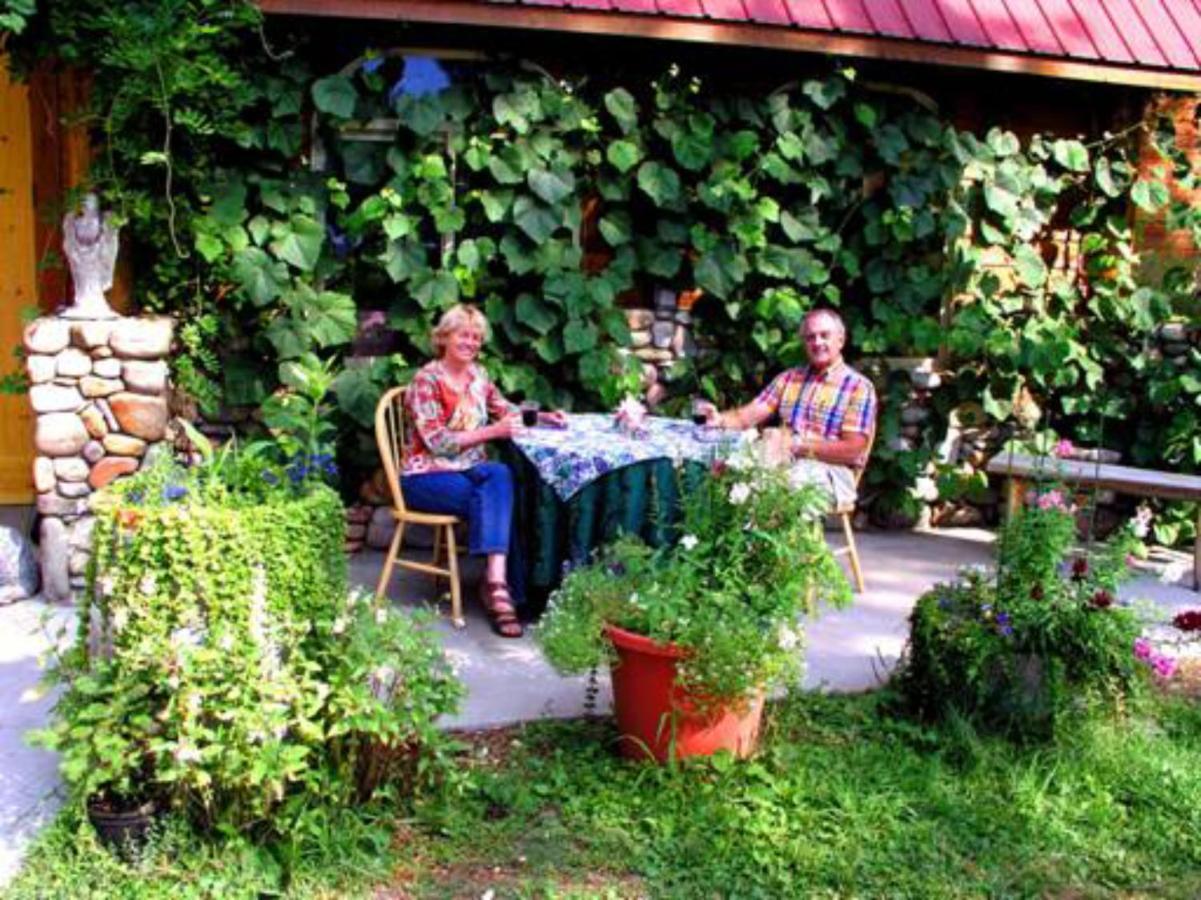 China Bend Winery Bed And Breakfast Kettle Falls Exterior photo